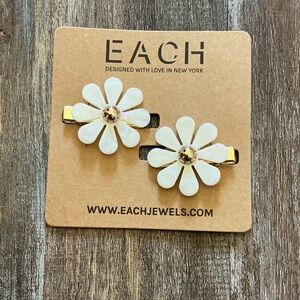 Cream Flower Hair Clips